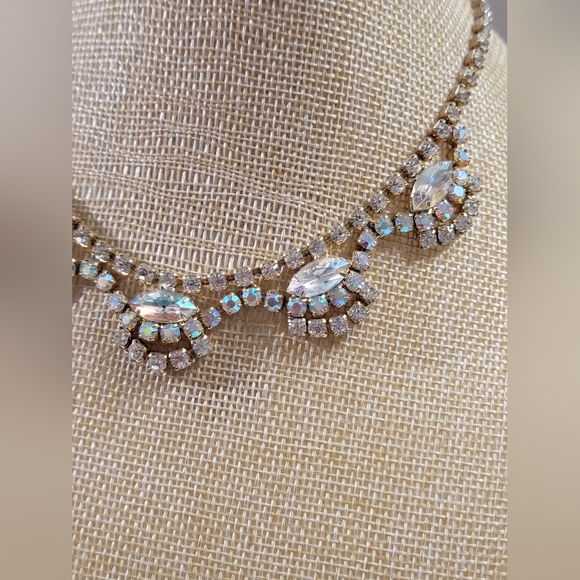Aurora Borealis AB Rhinestones Prong Set Vintage Statement Necklace - Picture 4 of 8